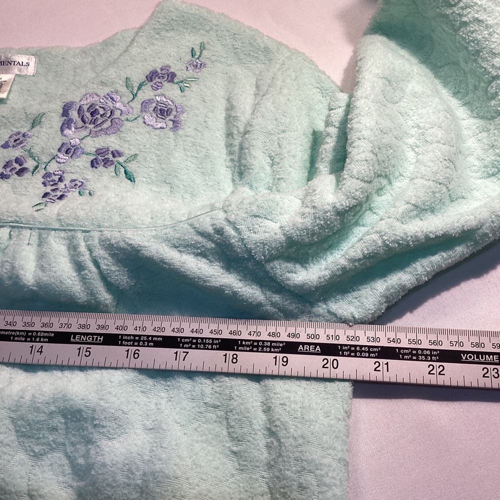 Fundamentals Womens Robe Size Medium Mint Green Floral Snap Front Long Sleeve - Picture 7 of 9
